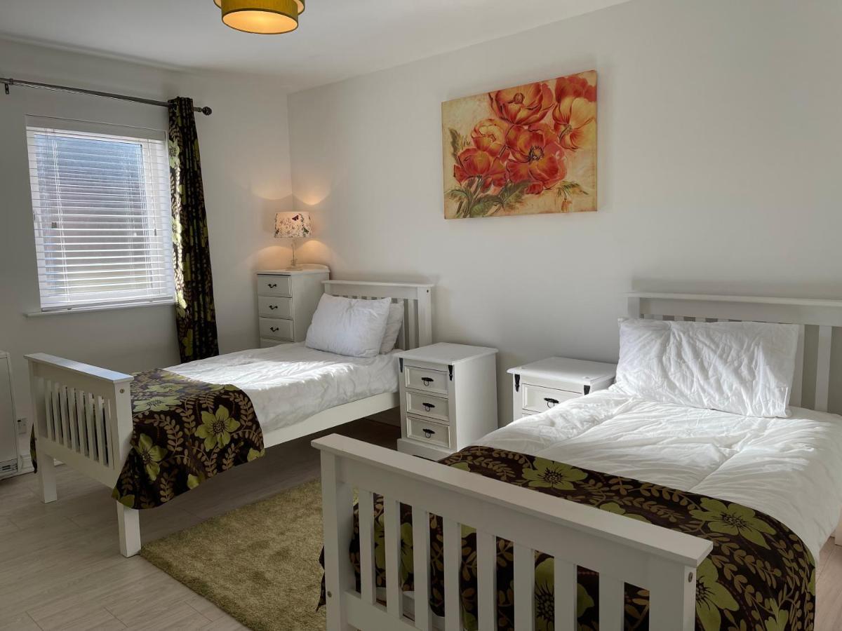 No2 At Rosebank Apartments Мовилл Экстерьер фото